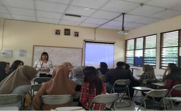 Implementasi Kerjasama FKIP UNIBA Dengan  IKIP PGRI Wates Yogyakarta Dalam Kegiatan Praktisi Mengajar