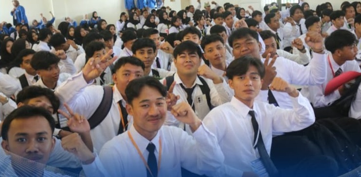 Pengenalan Kehidupan Kampus Mahasiswa Baru (PKKMB) FKIP Universitas PGRI Banyuwangi Tahun Akademik 2026-2027