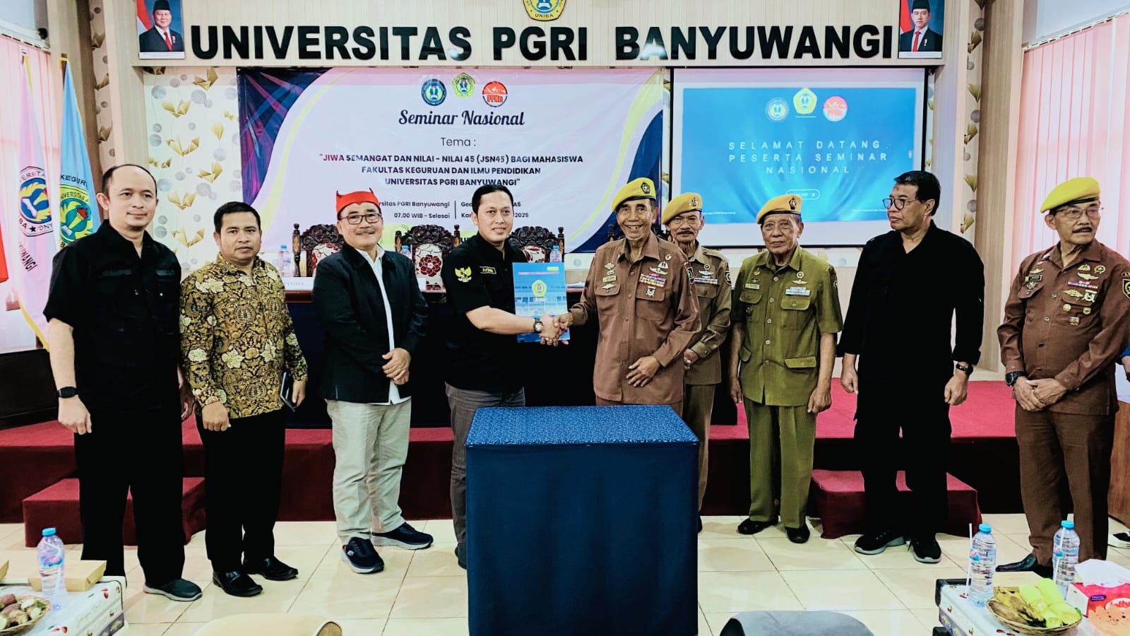 Penandatanganan Kerjasama dan Seminar Nasional Fakultas Keguruan dan Ilmu Pendidikan Universitas PGRI Banyuwangi dengan DPD LVRI Jawa Timur