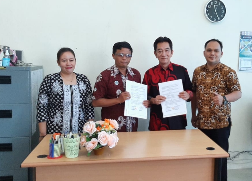 FKIP Universitas PGRI Banyuwangi MoA dengan Universitas Sam Ratulangi